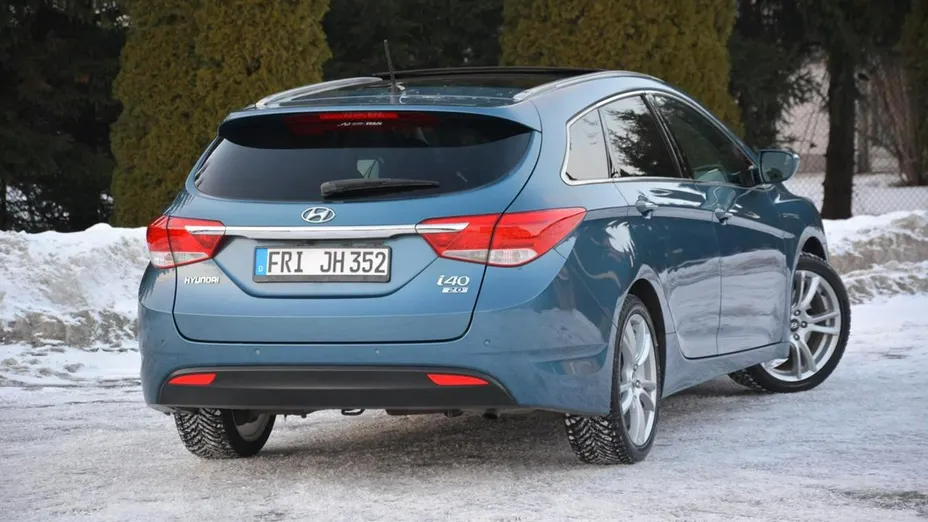 HYUNDAI i40 -