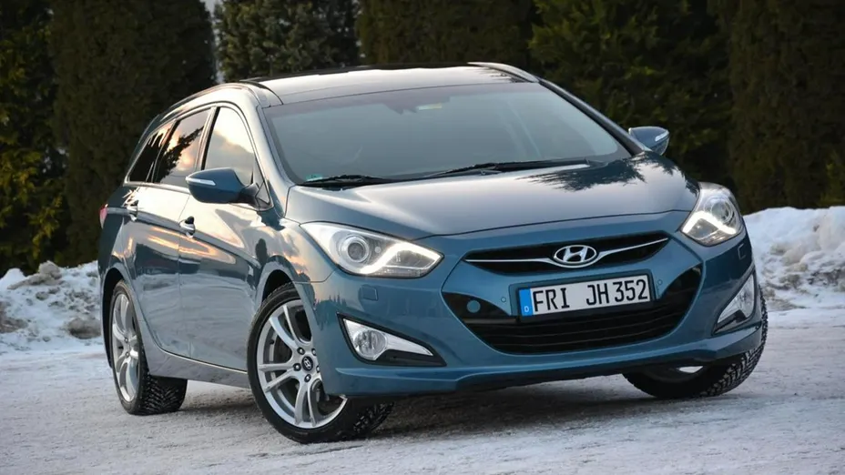 HYUNDAI i40 -