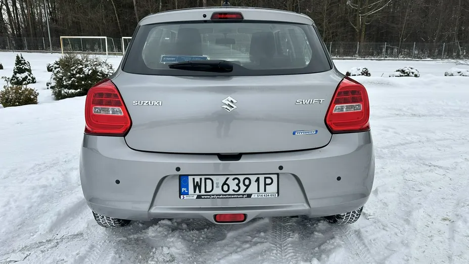 SUZUKI Swift -