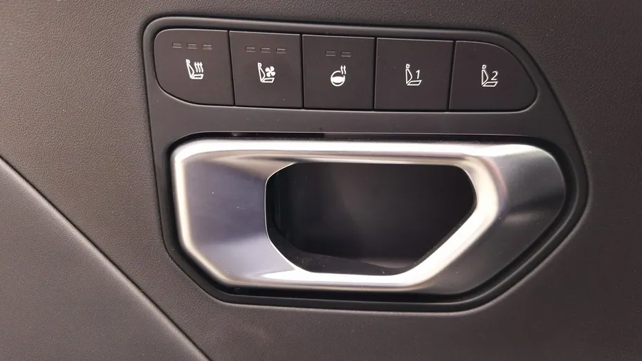 KIA K4 -