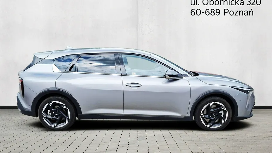 KIA K4 -