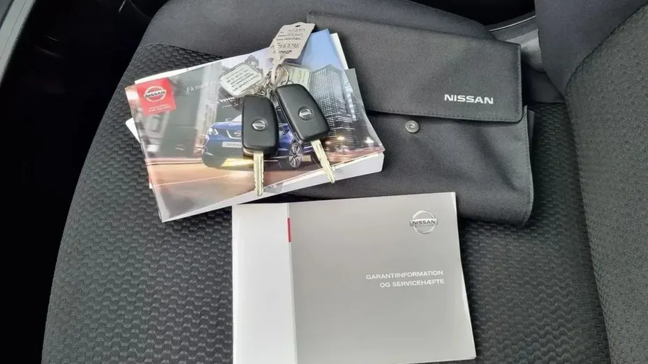 NISSAN Qashqai -