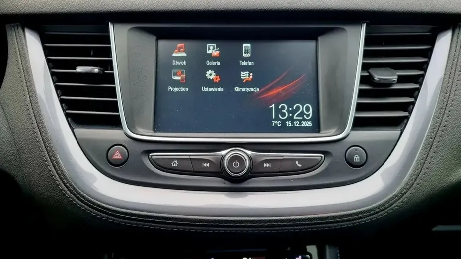 OPEL Grandland X -