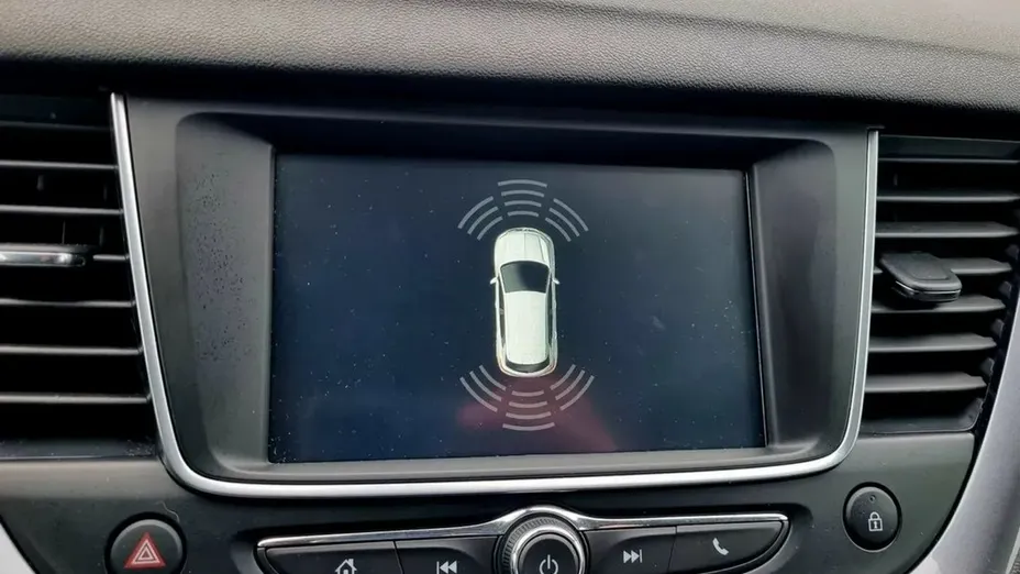 OPEL Grandland X -