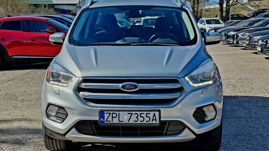 FORD Kuga -