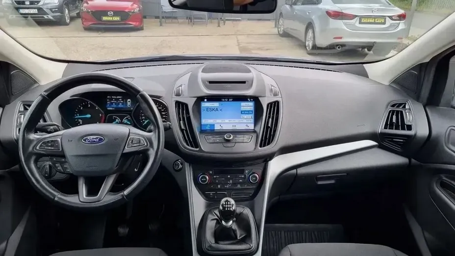 FORD Kuga -