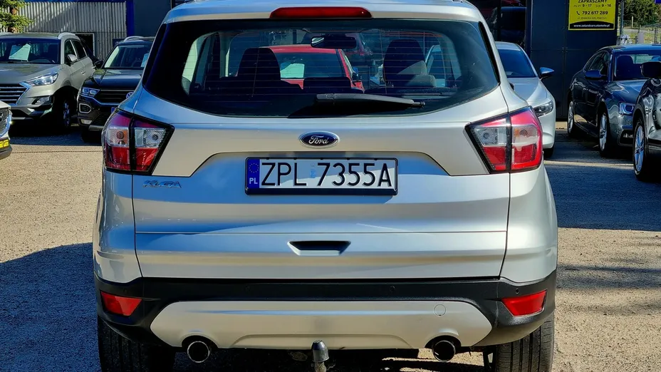 FORD Kuga -