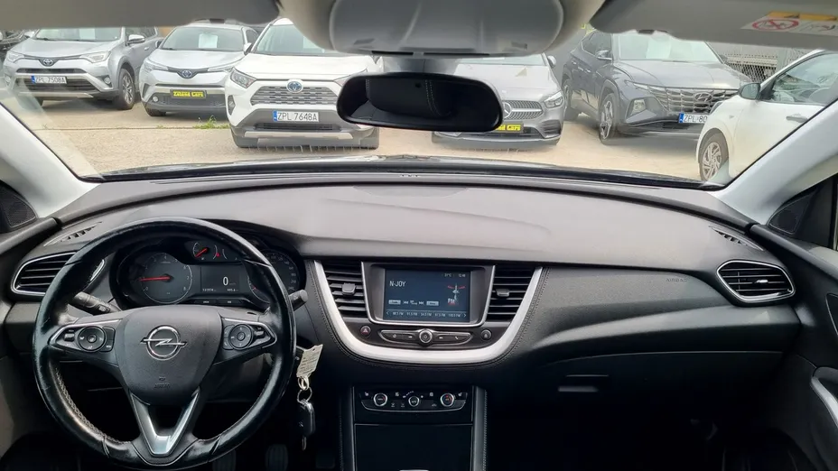 OPEL Grandland X -