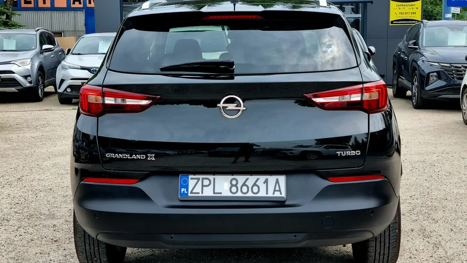 OPEL Grandland X -