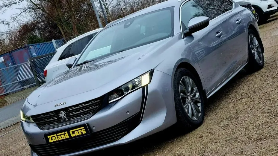 PEUGEOT 508 -