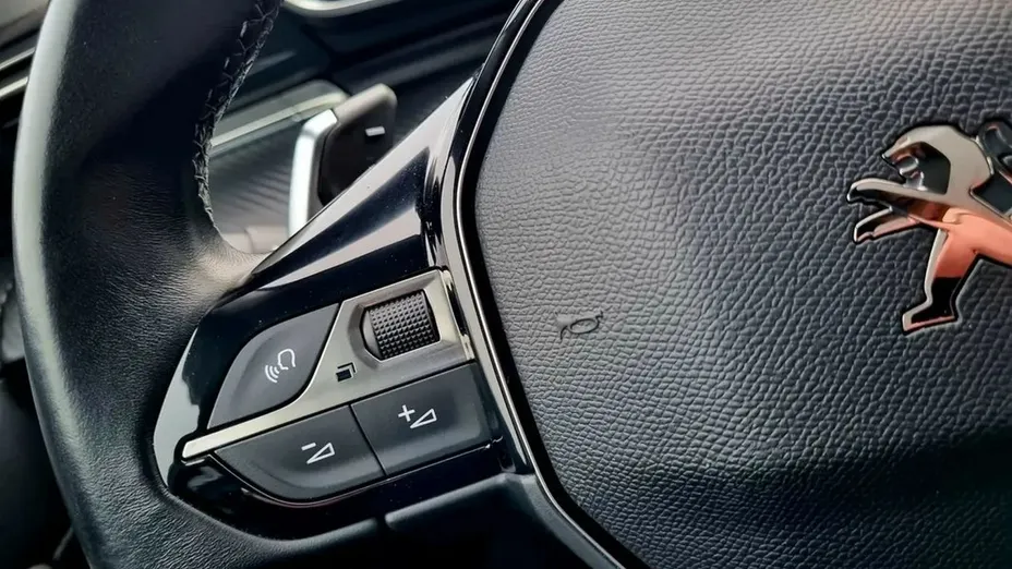 PEUGEOT 508 -