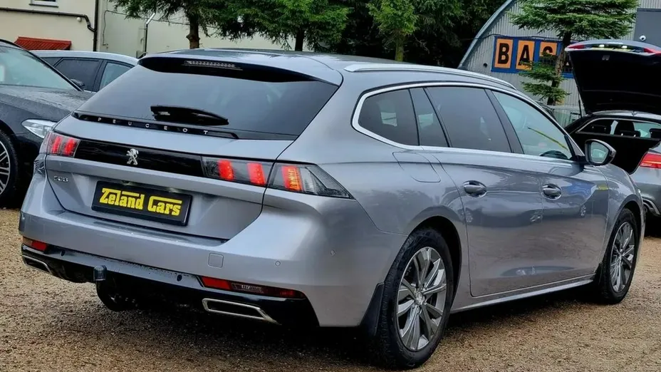 PEUGEOT 508 -