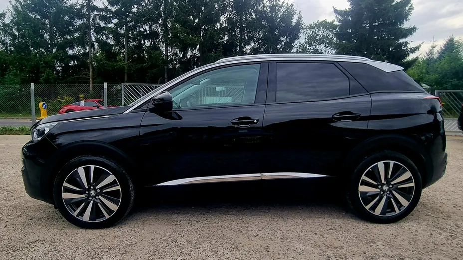 PEUGEOT 3008 -