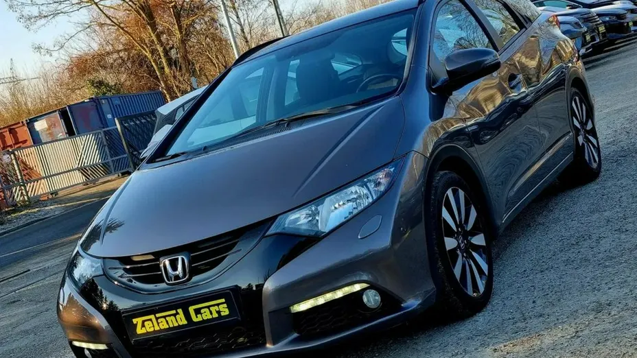 HONDA Civic -