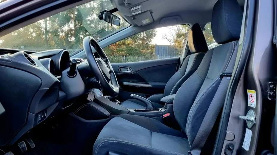 HONDA Civic -