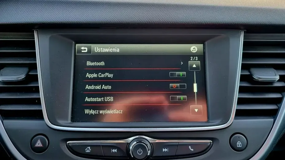 OPEL Crossland X -