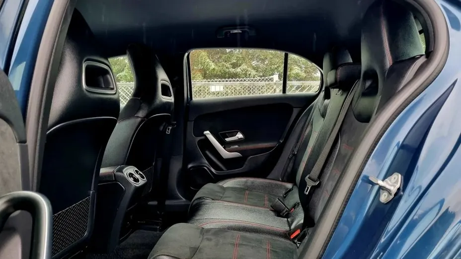 MERCEDES-BENZ A Klasa -