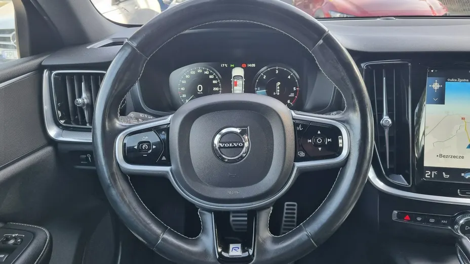 VOLVO V60 -