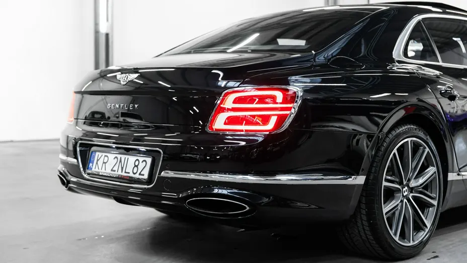 BENTLEY Continental Flying Spur/Flying Spur -
