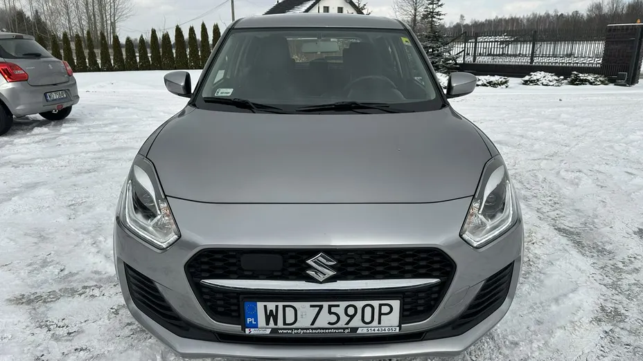 SUZUKI Swift -