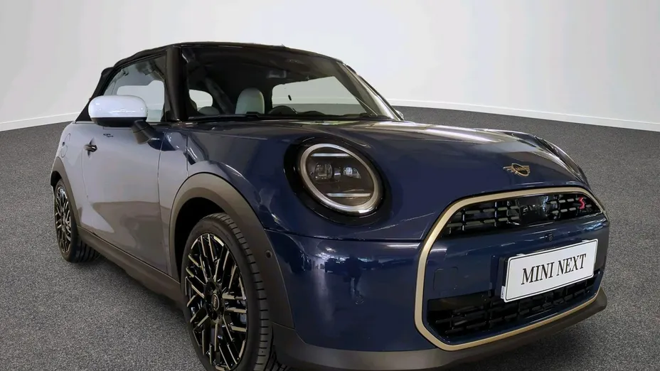MINI Cooper -