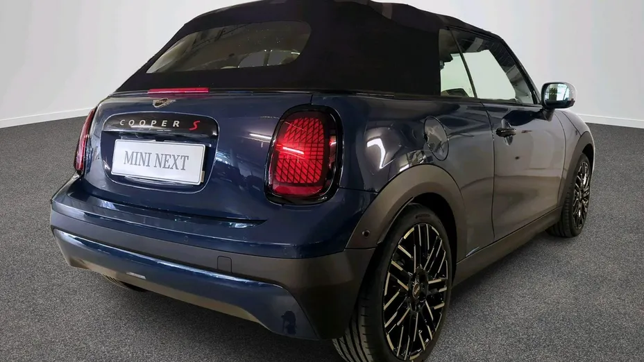 MINI Cooper -