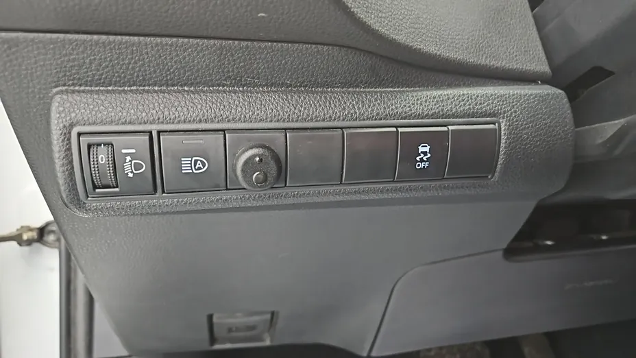TOYOTA Corolla -