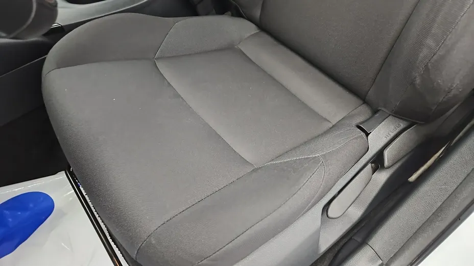 TOYOTA Corolla -