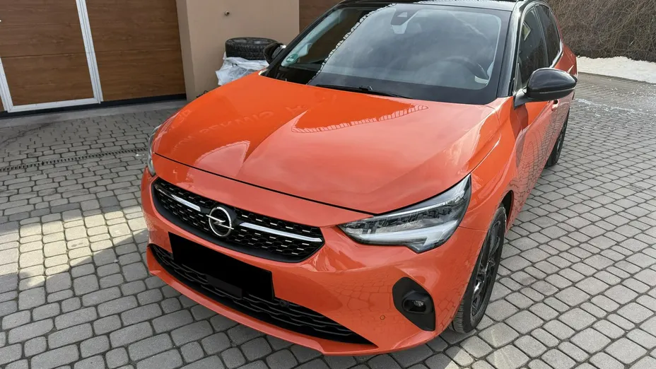 OPEL Corsa -