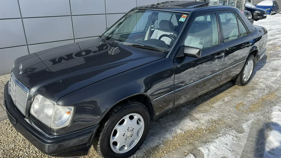 MERCEDES-BENZ E Klasa -