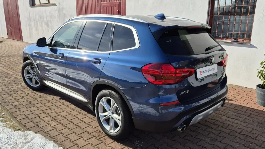 BMW X3 -