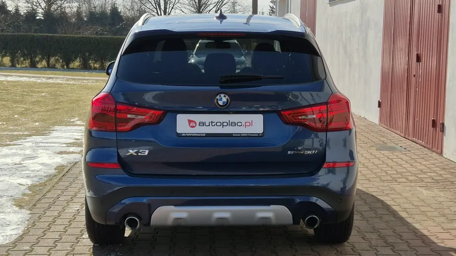 BMW X3 -
