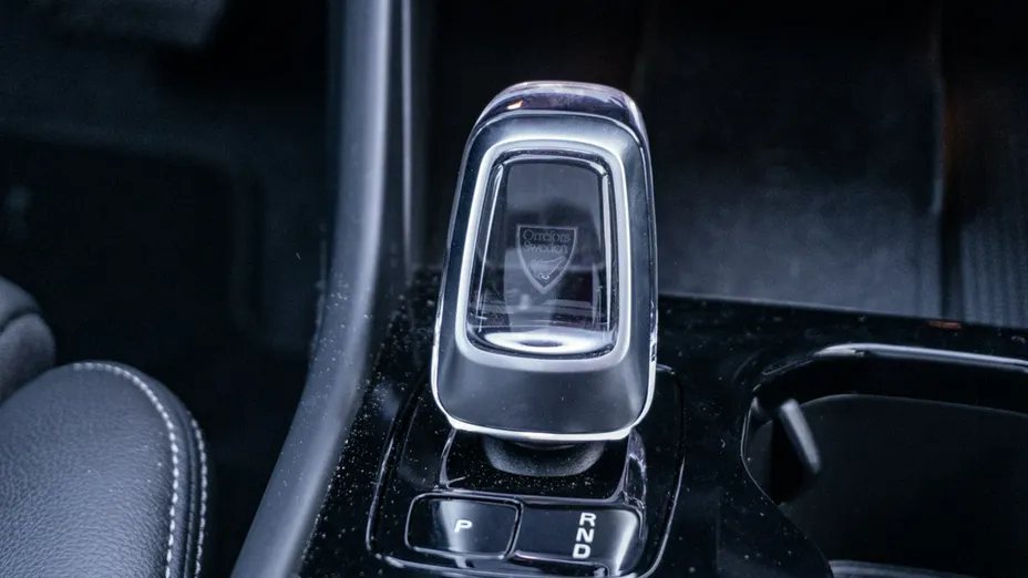 VOLVO XC40 -