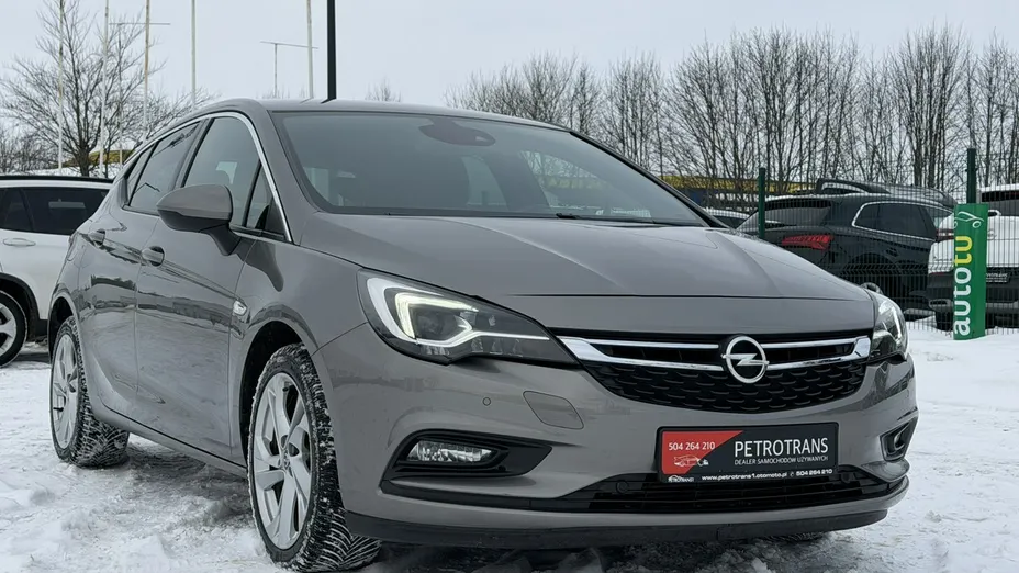 OPEL Astra -