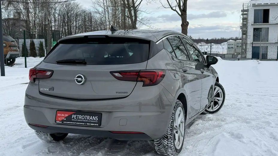 OPEL Astra -