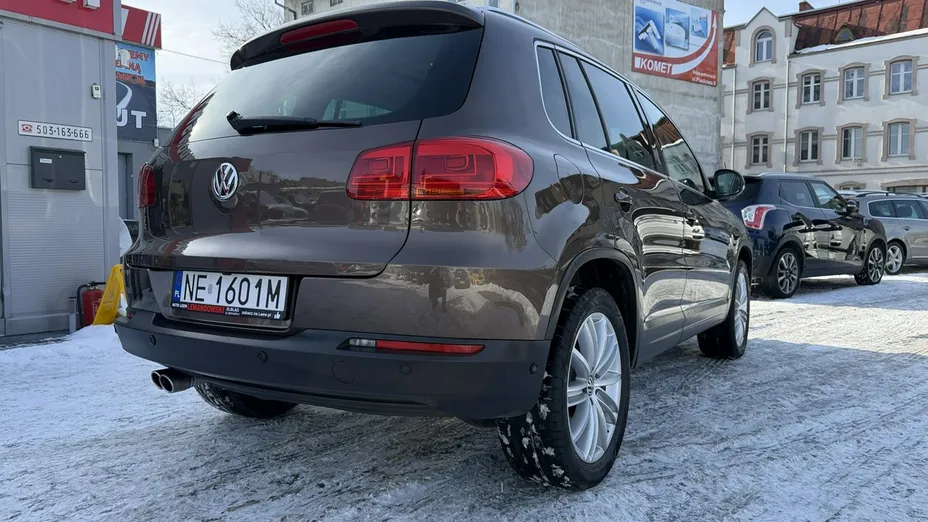 VOLKSWAGEN Tiguan -