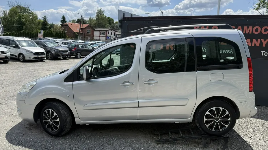 PEUGEOT Partner -