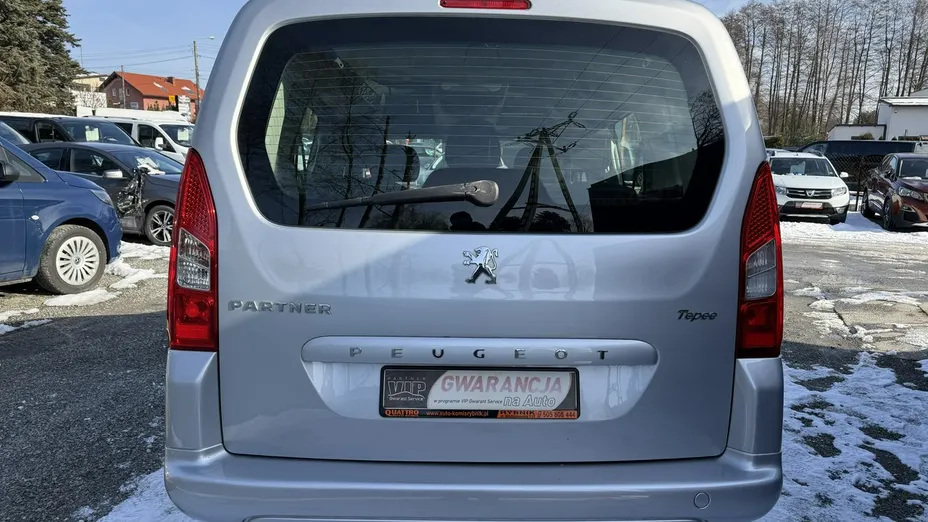 PEUGEOT Partner -