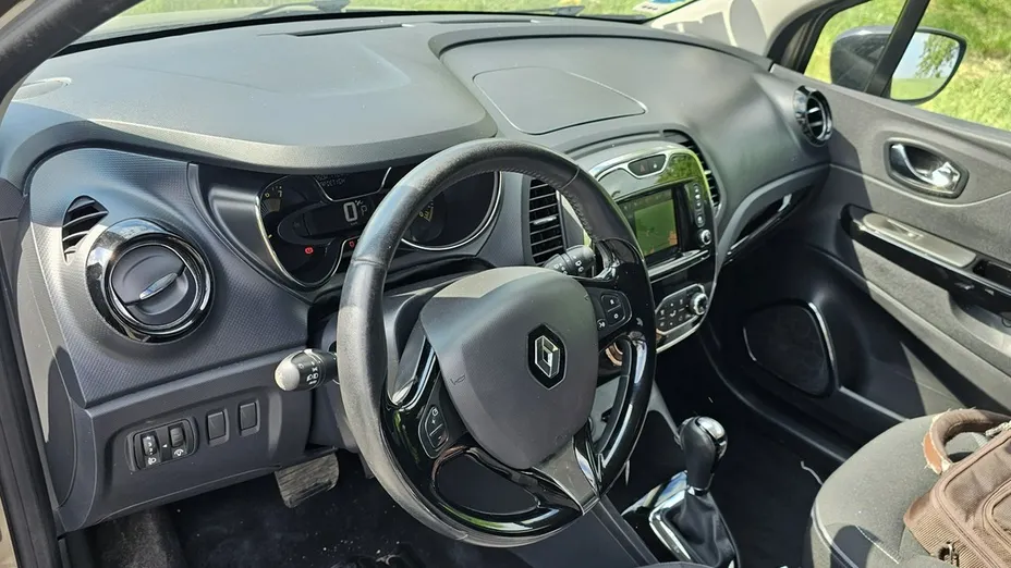 RENAULT Captur -
