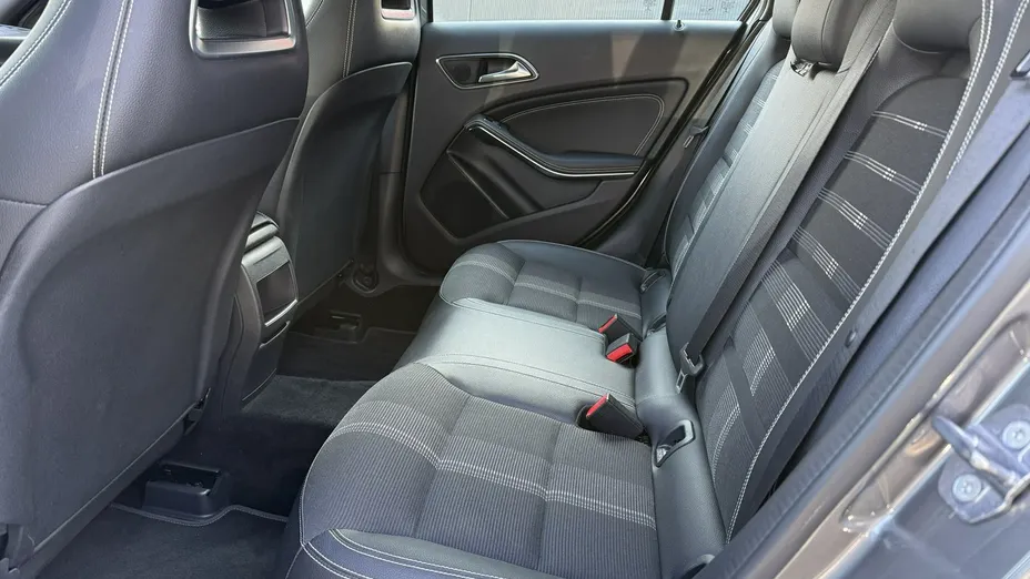 MERCEDES-BENZ A Klasa -