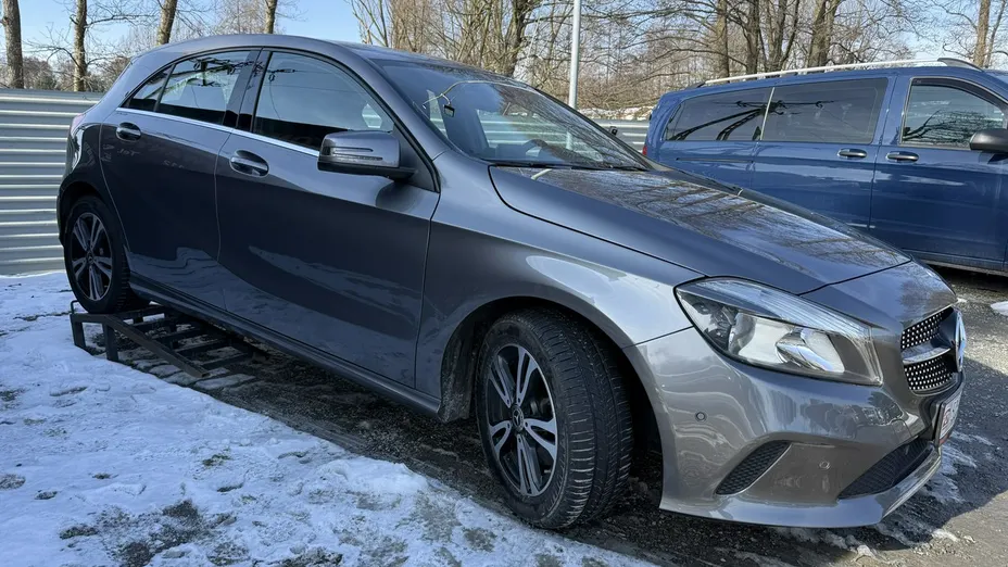 MERCEDES-BENZ A Klasa -