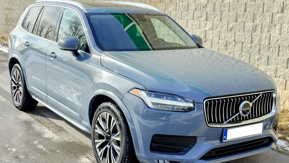 VOLVO XC90 -