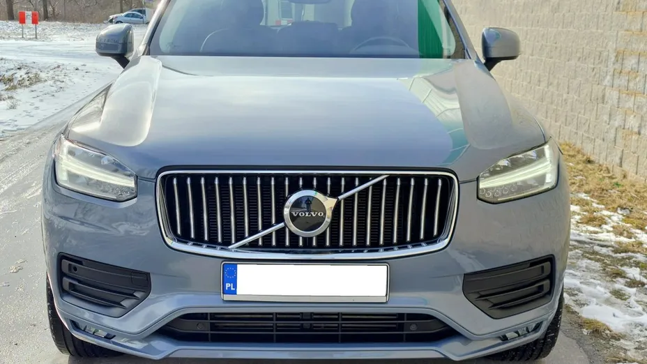 VOLVO XC90 -