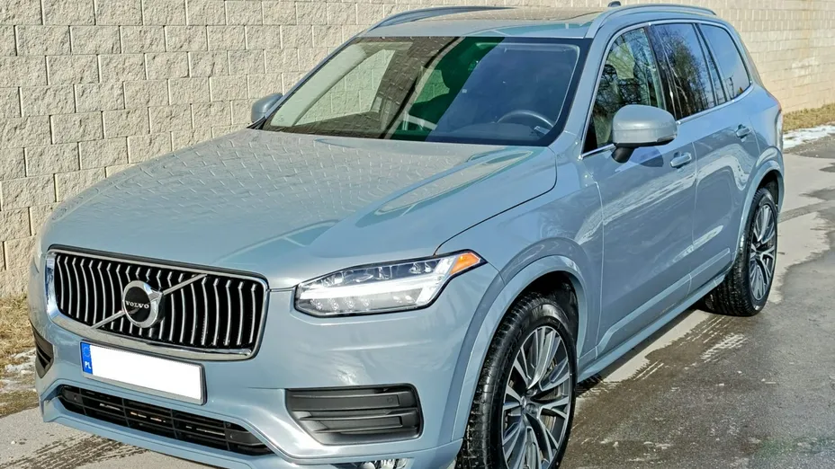 VOLVO XC90 -