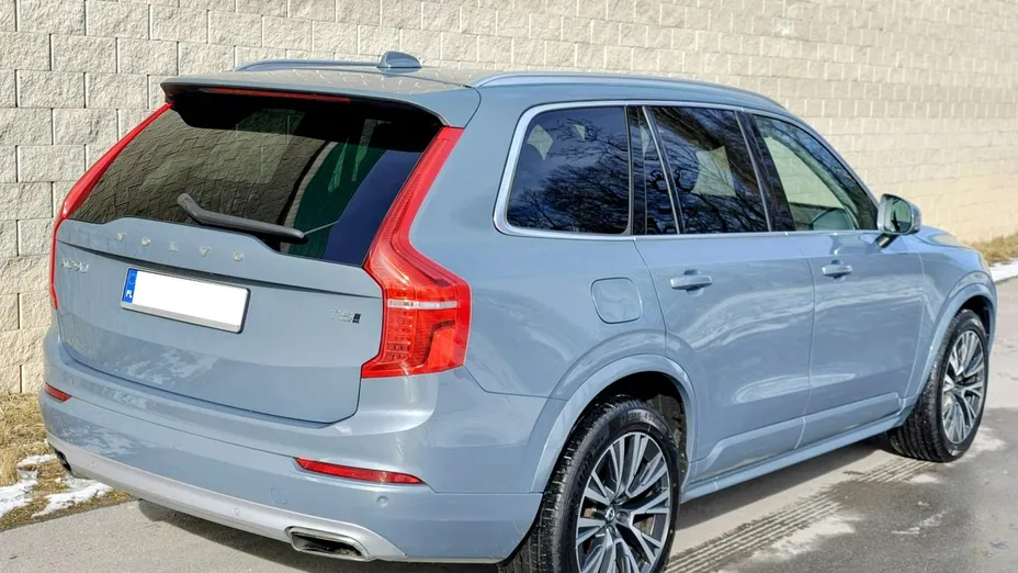 VOLVO XC90 -
