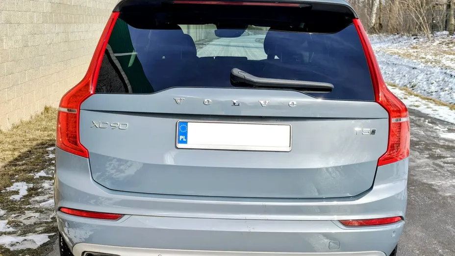 VOLVO XC90 -