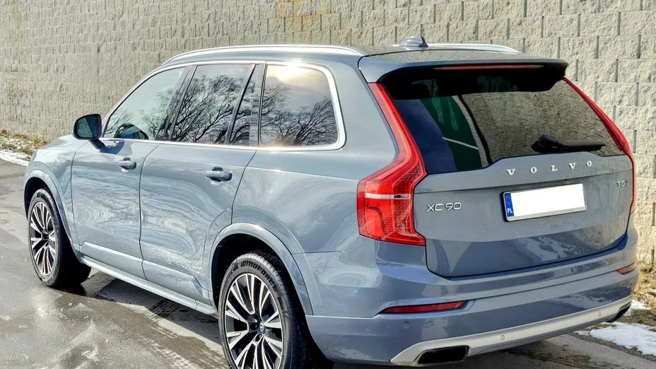VOLVO XC90 -