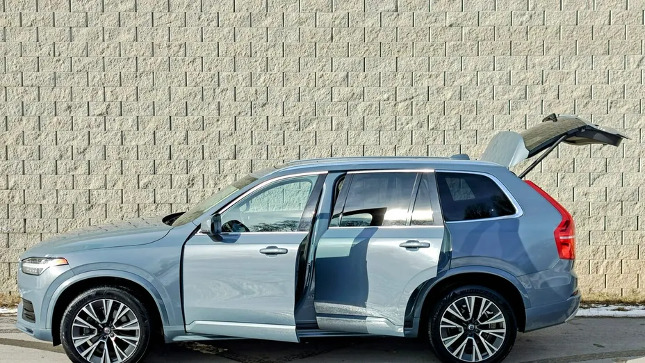 VOLVO XC90 -