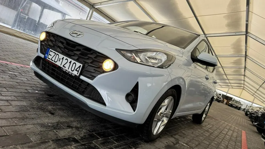 HYUNDAI i10 -