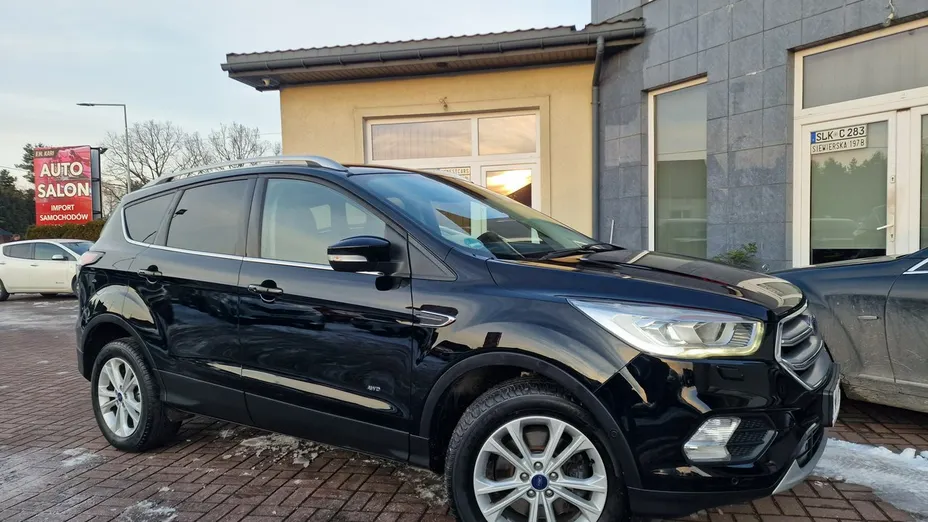FORD Kuga -